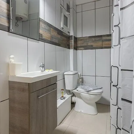 Apartment Dreamy Cove, Artistic Hideaway Near Floisvos 1bd *